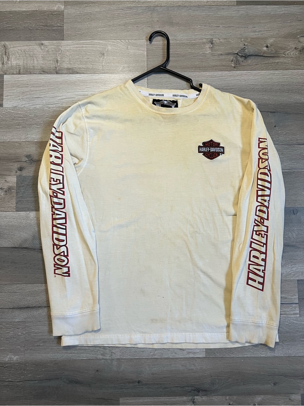 VTG 2000s Harley Davidson Long Sleeve Tee Cream Off White from Wear sellout slee